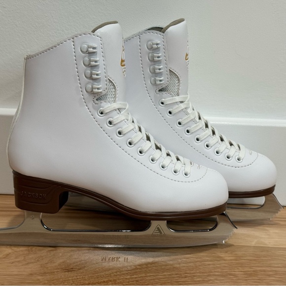 Jackson Ultima Excel JS1290 Ladies Women White Figure Ice Skates Size 4.5 C - Picture 5 of 12